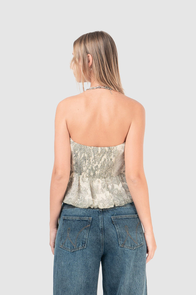 Blusa Straple Fit Singh BLUSAS NOW 